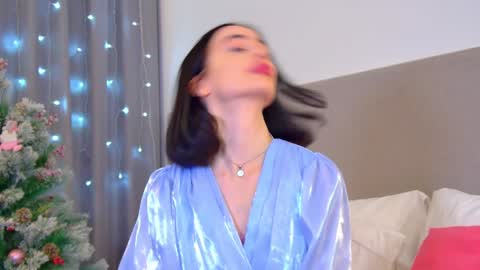 MariaMenson online show from December 19, 1:50 am