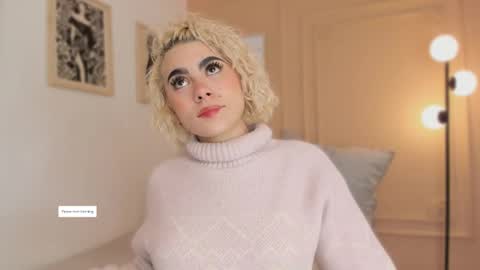 Marian online show from February 25, 7:12 pm