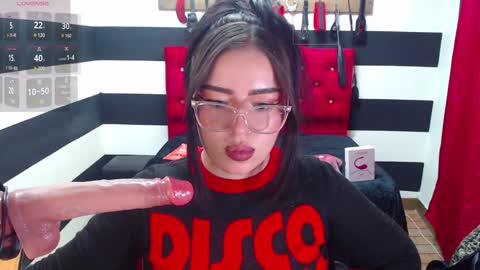 Marian online show from December 21, 5:47 am