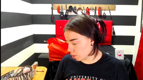 Snapshot of marian_ran_ chatting on January 9, 3:15 am Marian online show from January 9, 3:15 am