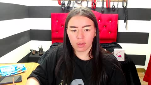 Snapshot of marian_ran_ chatting on January 13, 3:01 am Marian online show from January 13, 3:01 am