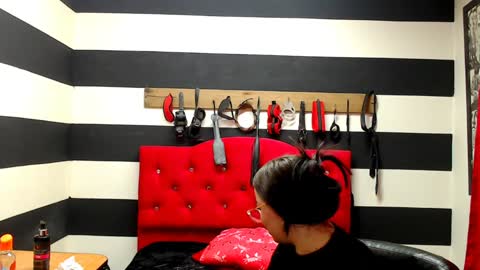 Snapshot of marian_ran_ chatting on January 14, 10:48 am Marian online show from January 14, 10:48 am