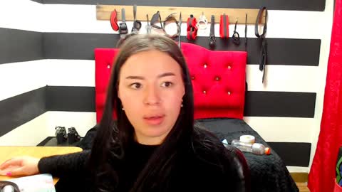 Snapshot of marian_ran_ chatting on January 17, 4:39 am Marian online show from January 17, 4:39 am