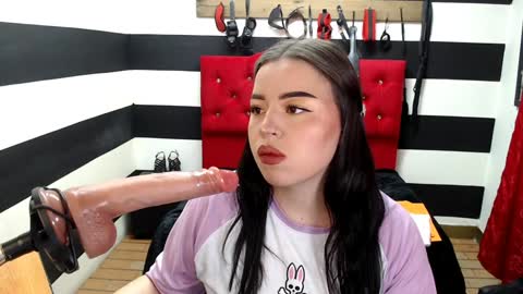 Snapshot of marian_ran_ chatting on January 29, 3:01 am Marian online show from January 29, 3:01 am