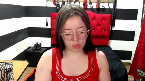 Snapshot of marian_ran_ chatting on February 19, 2:33 am Marian online show from February 19, 2:33 am