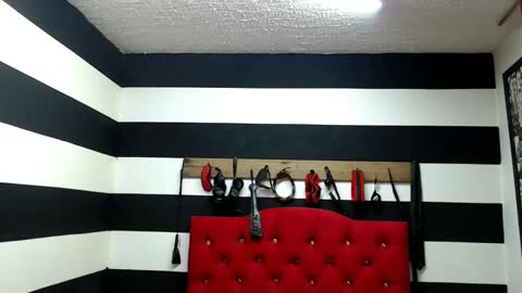 Snapshot of marian_ran_ chatting on February 20, 3:01 am Marian online show from February 20, 3:01 am