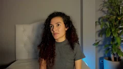 Snapshot of marian_skinny chatting on January 15, 4:04 am Marian online show from January 15, 4:04 am