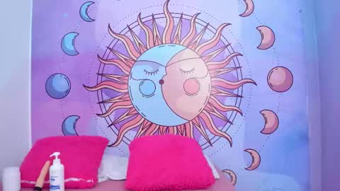 mariana_16_ online show from November 18, 8:35 pm