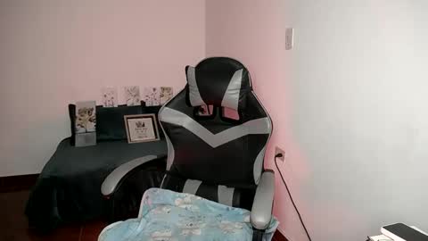 Snapshot of mariana__666 chatting on November 16, 3:12 am mariana__666 online show from November 16, 3:12 am