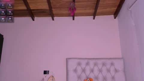 Snapshot of mariana__roe chatting on March 3, 8:21 pm Mariana Roe online show from March 3, 8:21 pm