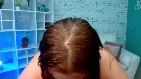 Mariana online show from February 4, 12:00 pm