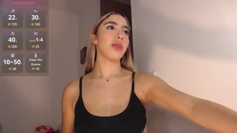 Mariana online show from November 29, 1:08 am