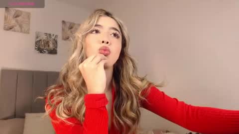 Mariana online show from July 5, 2:07 am