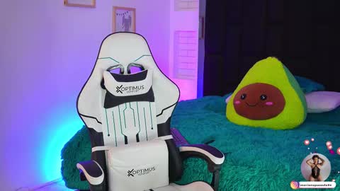 Mariana  online show from March 22, 6:55 pm