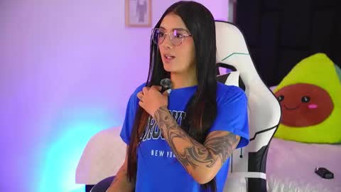 Mariana  online show from March 25, 7:09 pm