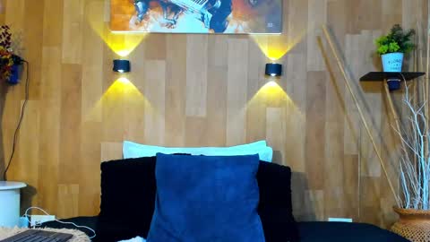 Snapshot of marianaa90 chatting on April 23, 3:25 pm Mariana Angel online show from April 23, 3:25 pm