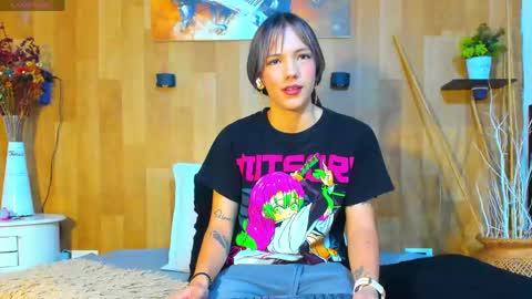 Snapshot of marianaa90 chatting on May 9, 11:48 am Mariana Angel online show from May 9, 11:48 am