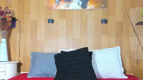 Mariana Angel online show from February 7, 11:47 am