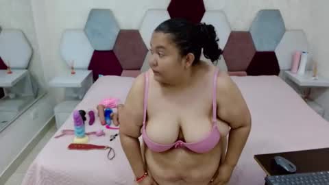 mariana online show from March 17, 3:04 pm