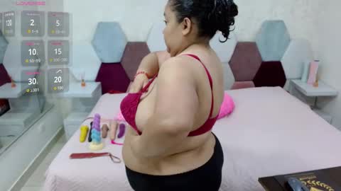 mariana online show from April 20, 3:04 pm