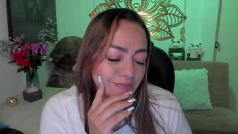 Mariana Lopez online show from February 6, 2:11 am