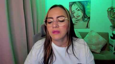 Mariana Lopez online show from January 15, 1:32 am