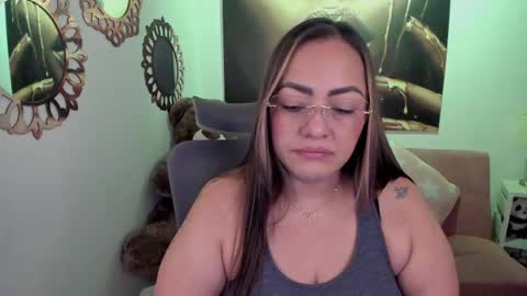 Mariana Lopez online show from April 22, 1:08 am