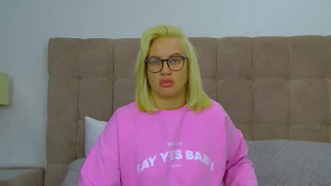 Maria online show from January 18, 6:23 pm