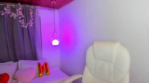 marianiitaa online show from July 4, 4:07 am