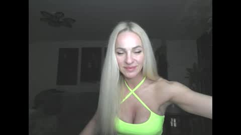 marianna1977 online show from May 3, 5:30 pm