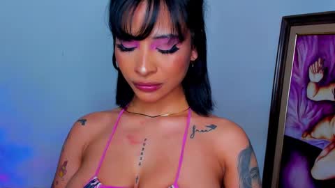 Snapshot of marianne__ chatting on January 30, 4:58 am M A R I A N E online show from January 30, 4:58 am