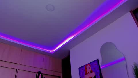 Snapshot of marianne__ chatting on October 16, 3:02 pm M A R I A N E online show from October 16, 3:02 pm