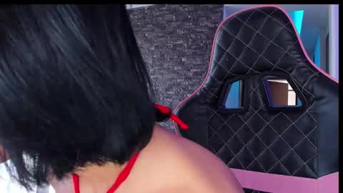 M A R I A N E online show from March 26, 6:57 pm