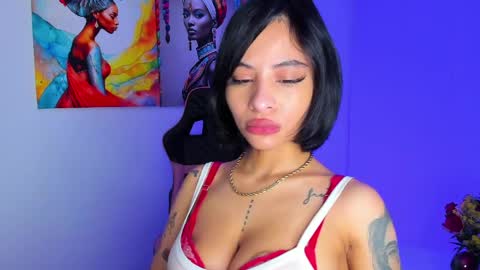 M A R I A N E online show from April 1, 6:25 am