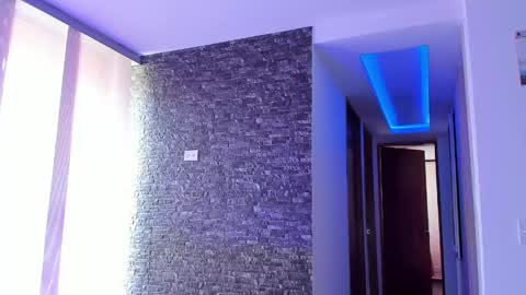 M A R I A N E online show from April 19, 5:23 pm