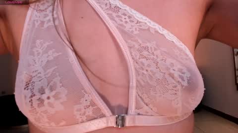 Marianne  online show from December 4, 12:41 am