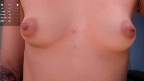 Marianne  online show from December 24, 12:11 am