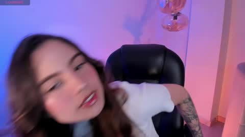 Marianne  online show from September 28, 8:58 pm