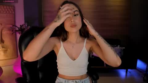 Marianne  online show from November 21, 9:24 pm