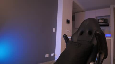 Mariano Costa online show from February 18, 4:04 am