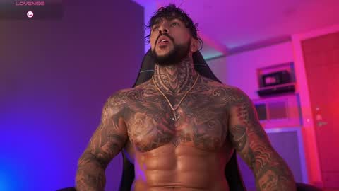 Mariano Costa online show from October 17, 1:09 am