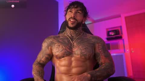 Mariano Costa online show from October 26, 4:40 am