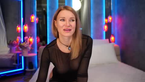 Maria online show from November 10, 10:36 am