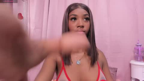 marianrosse online show from April 26, 7:00 pm