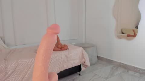 Maria Pettit online show from January 22, 3:07 pm