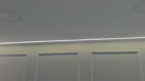 Maria Pettit online show from April 20, 12:30 pm