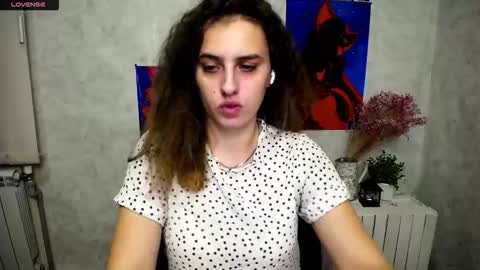 Snapshot of mariatess_ chatting on September 29, 7:57 am Mariia online show from September 29, 7:57 am
