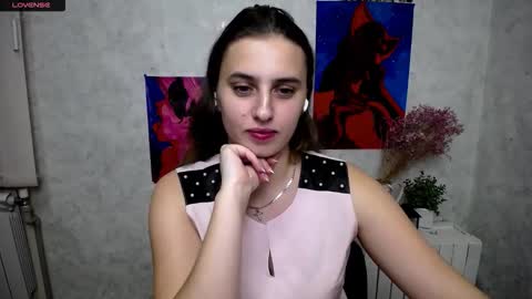 Snapshot of mariatess_ chatting on October 4, 12:14 pm Mariia online show from October 4, 12:14 pm