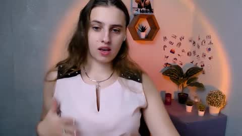 Snapshot of mariatess_ chatting on October 14, 12:06 pm Mariia online show from October 14, 12:06 pm