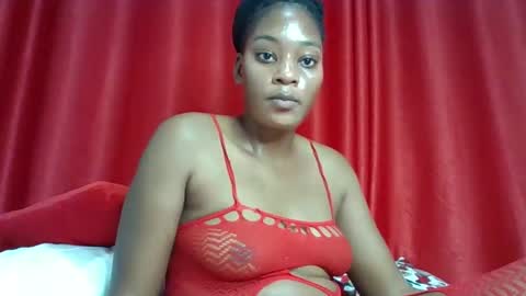 Pauline online show from November 23, 9:47 pm